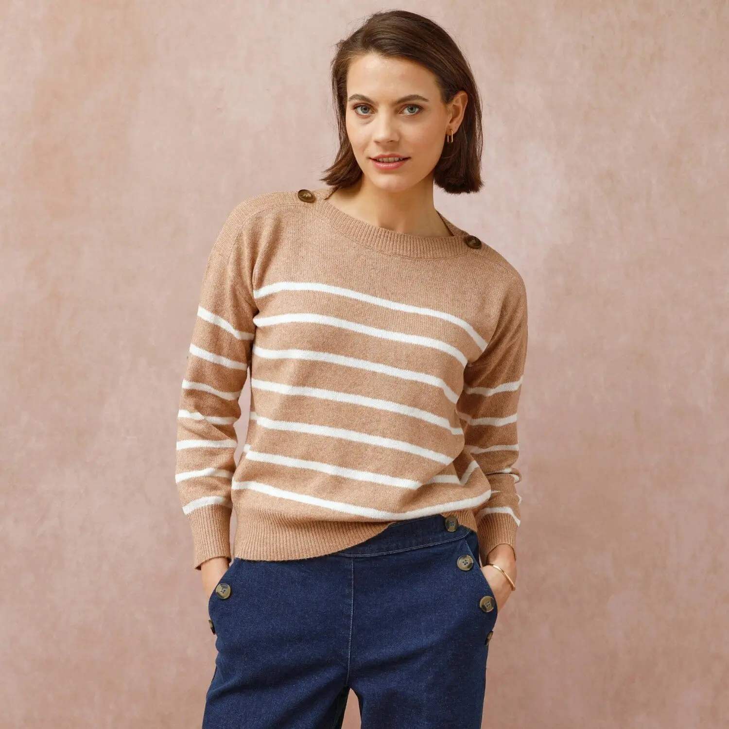Úpletový svetr pruhovaný