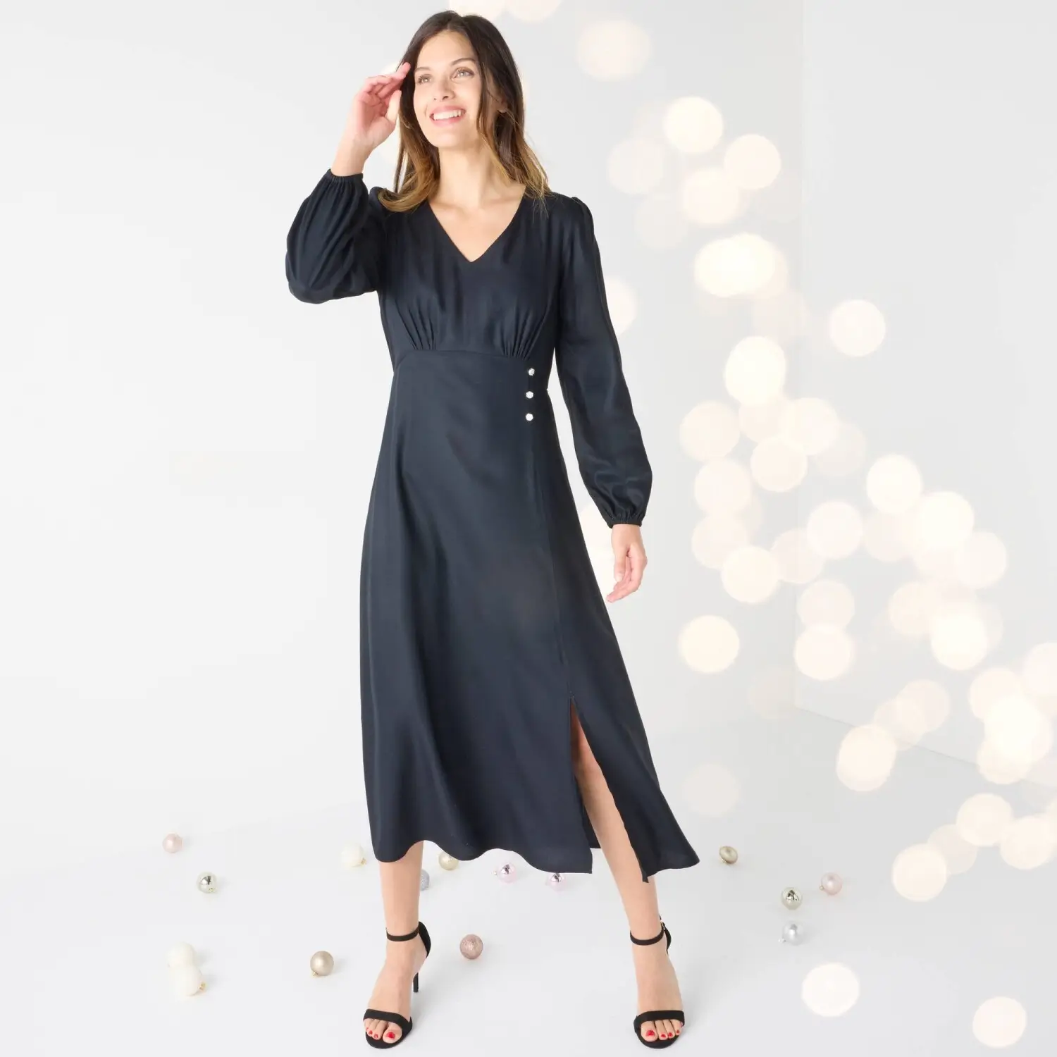 Černé elegantní šaty