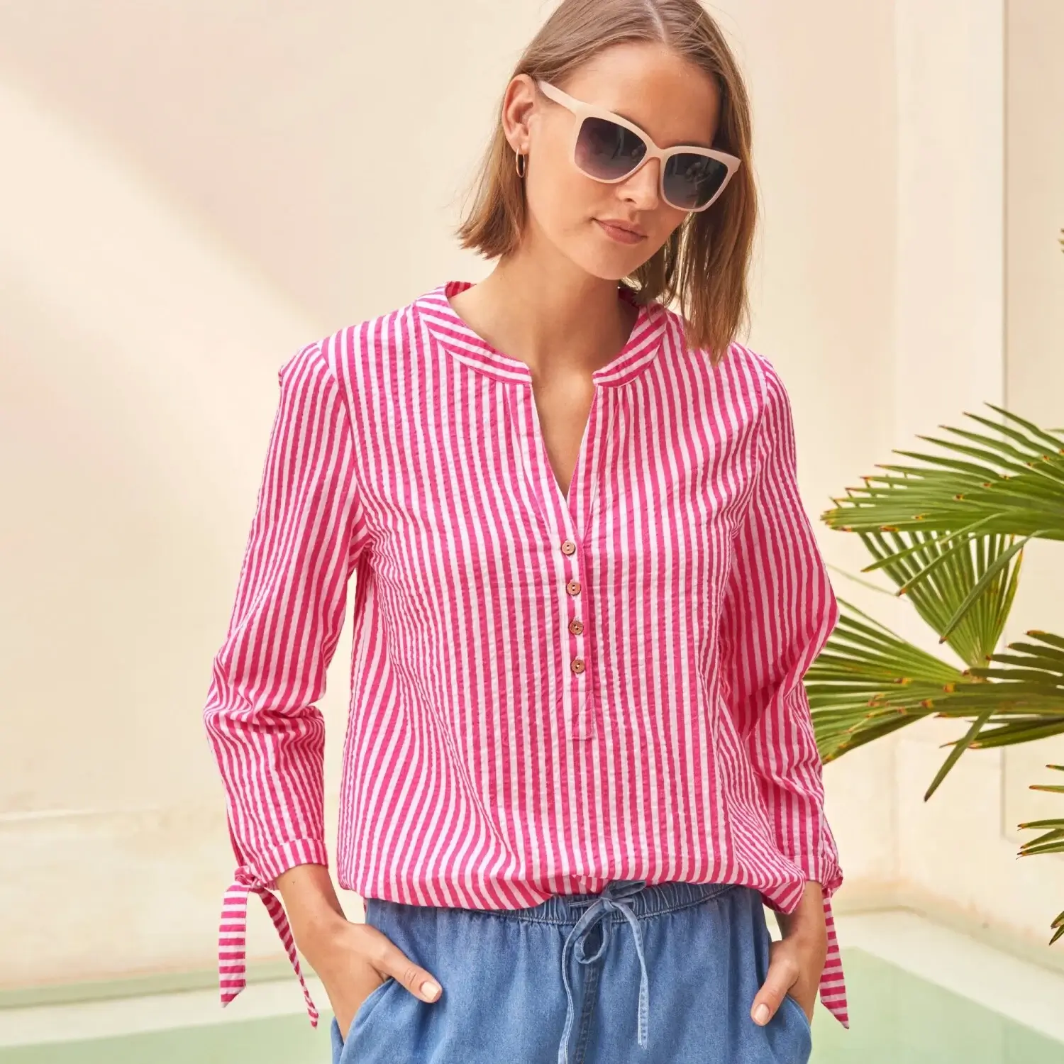 Růžová pruhovaná košile